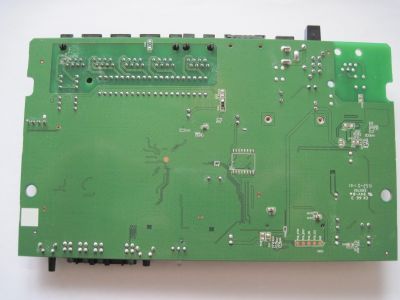 dlink_drw921c1_pcb_back.jpg